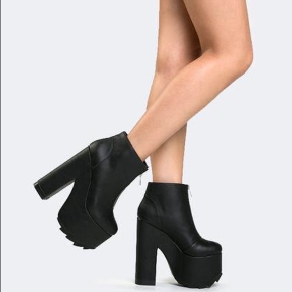 YRU Nightmare Platform Heels Dollskill (7) - Picture 3 of 8